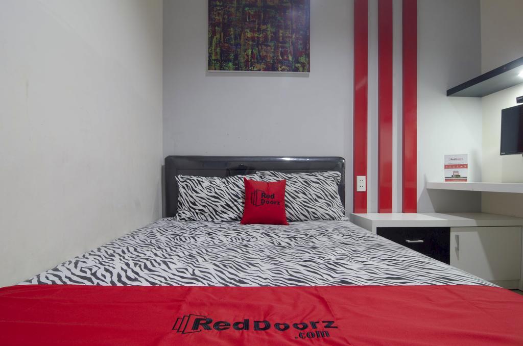 Hotel Reddoorz Near Lawang Sewu Semarang Zewnętrze zdjęcie