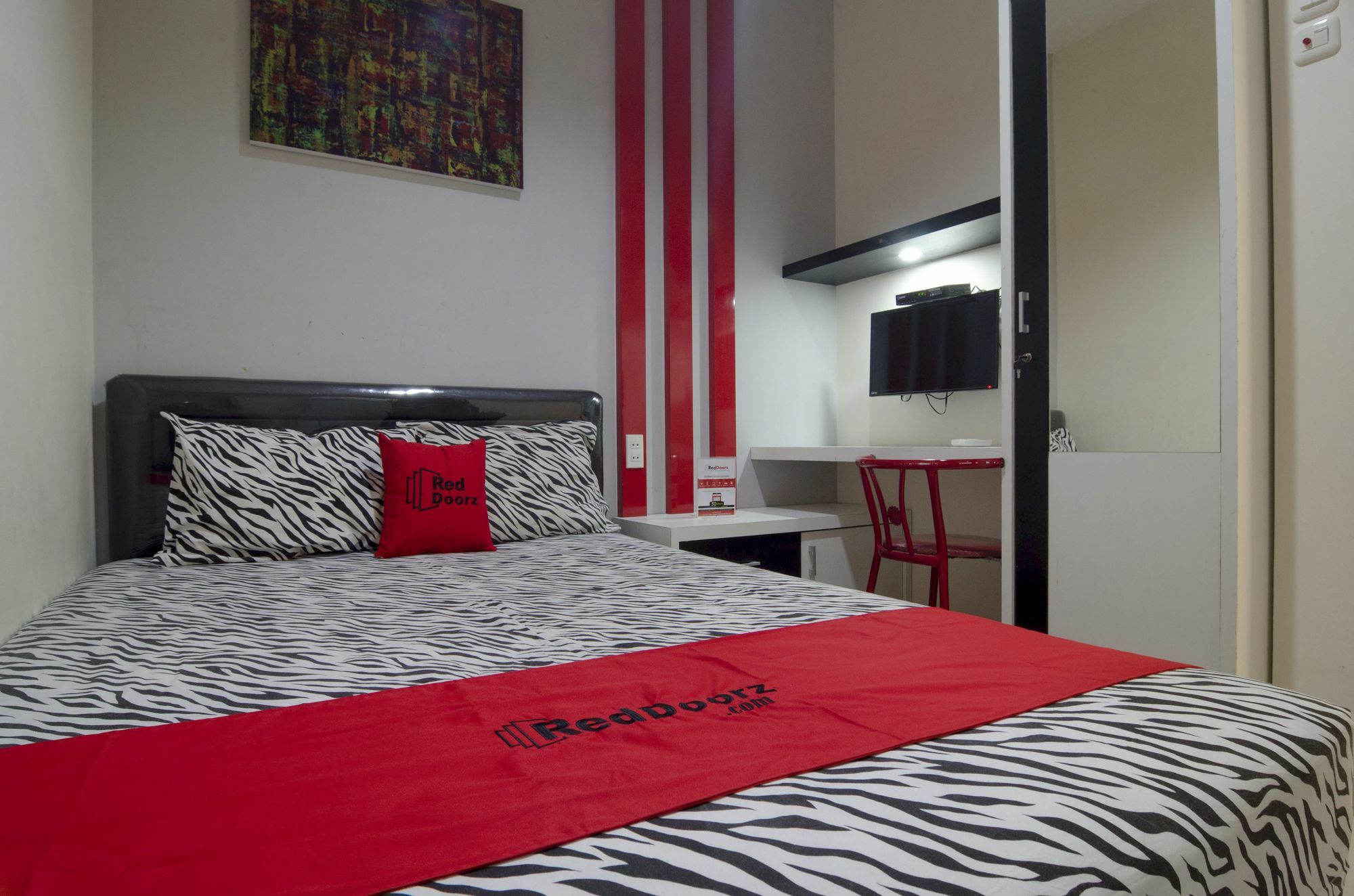 Hotel Reddoorz Near Lawang Sewu Semarang Zewnętrze zdjęcie