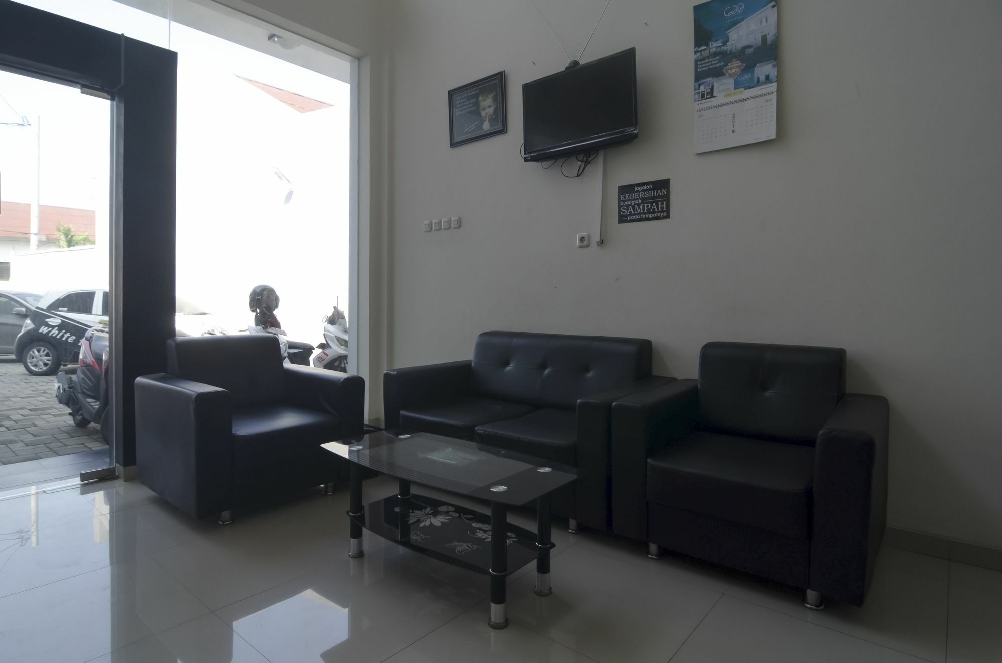 Hotel Reddoorz Near Lawang Sewu Semarang Zewnętrze zdjęcie